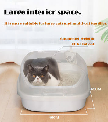Geräumige, selbstreinigende Müllbox für mehrere Katzen