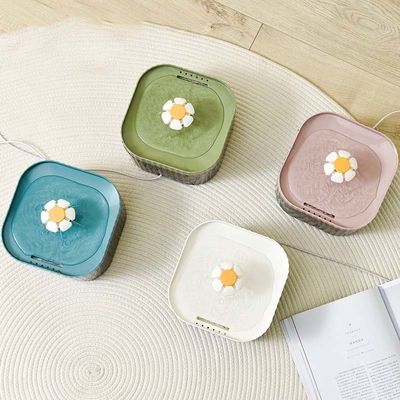Runder Blumen-Katz-Smart-Wasser-Verteiler für Haustiere