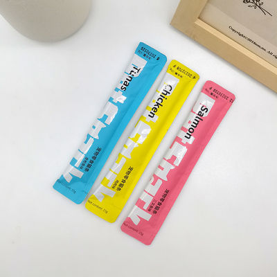 Hauptbestandteil Thunfisch 15 g/Stück Katzen-Snacksticks für Nährstoff- und Kalziumzusatz