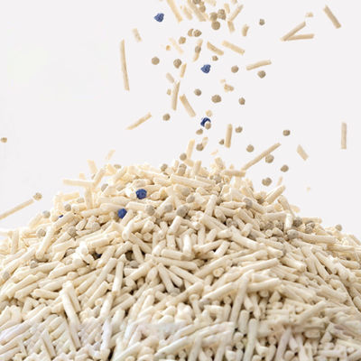 Katzen lieben unsere umweltfreundlichen Tofu-Klumpen, die biologisch abbaubar sind und wenig nachverfolgen können.