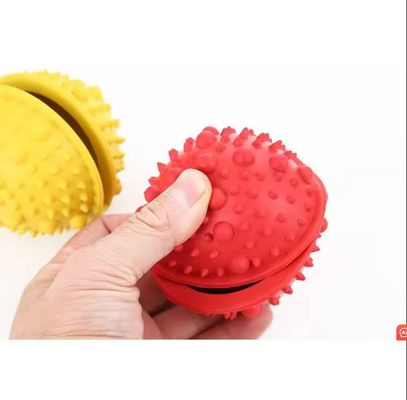 Rote Gummi-Hund-Treats Spielzeugkugel zur Zahnreinigung